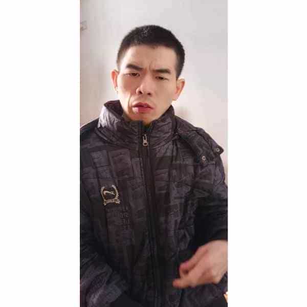 33岁岁四川单身帅哥 - 台州吉缘网