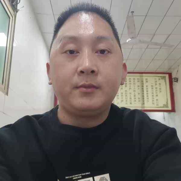 37岁岁陕西单身帅哥 - 台州吉缘网